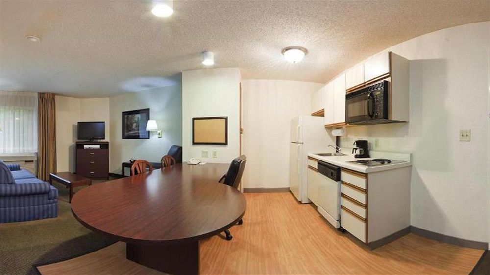 Sonesta Simply Suites Austin The Domain Area Bagian luar foto